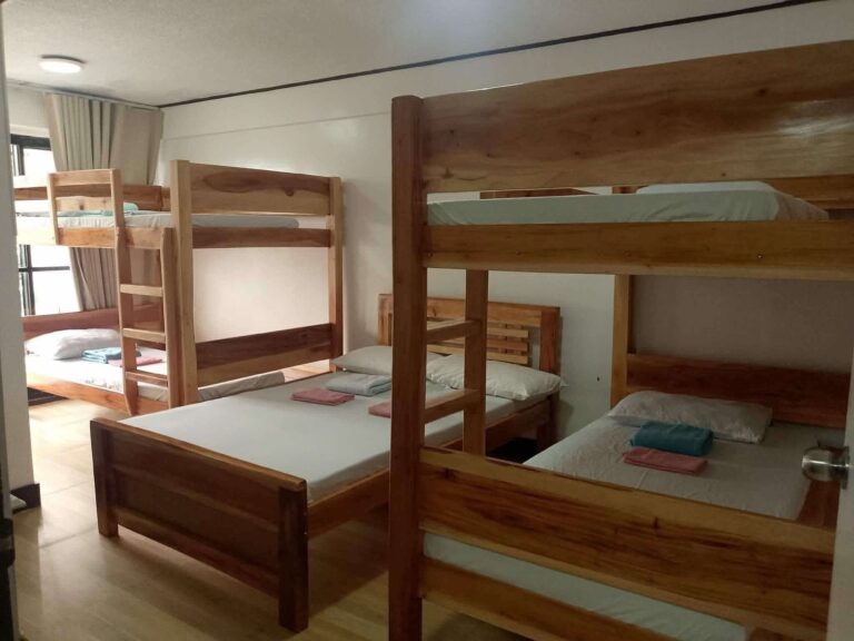 ROOM F